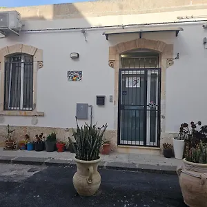 Regina Lucia Aparthotel