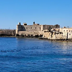 Ortigia L'antico Dammuso Apartment
