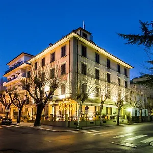 Byron 3*, Montecatini Terme Italië