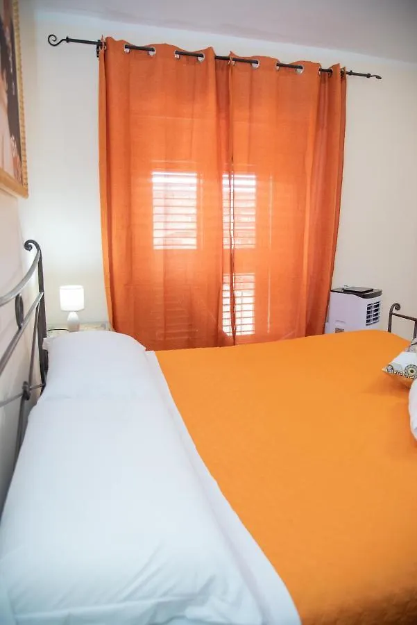 B&B Vicolo IV Syracuse Bed & Breakfast